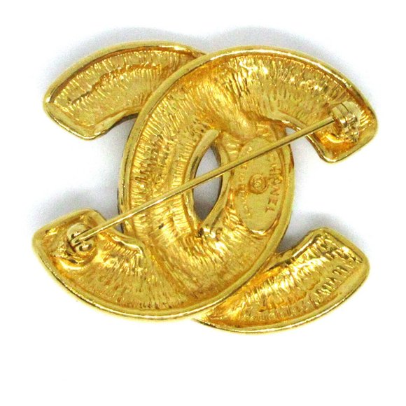 Auth CHANEL CC Logos Quilted Brooch Pin Corsage Gold-Tone Accessories - Picture 3 of 4